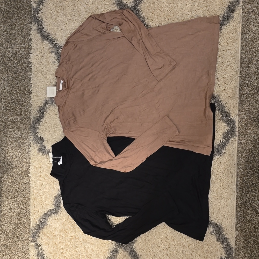 Silky soft mocked collar long-sleeved shirts